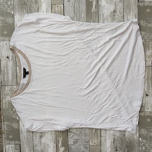 Banana Republic White T